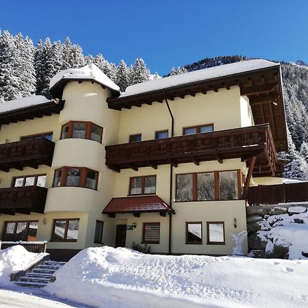 Ferienwohnung Adlerhof St. Leonhard im Pitztal Exterior foto