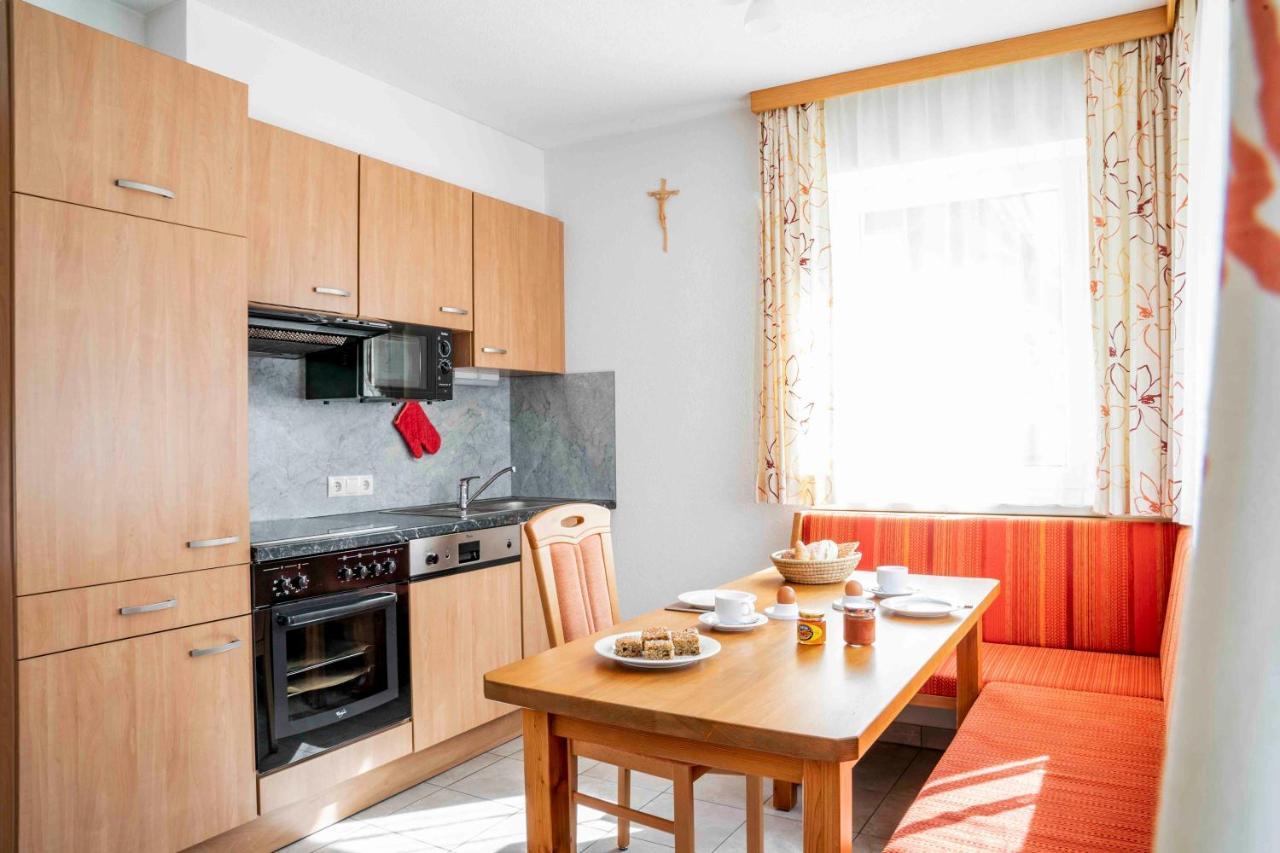 Ferienwohnung Adlerhof St. Leonhard im Pitztal Exterior foto