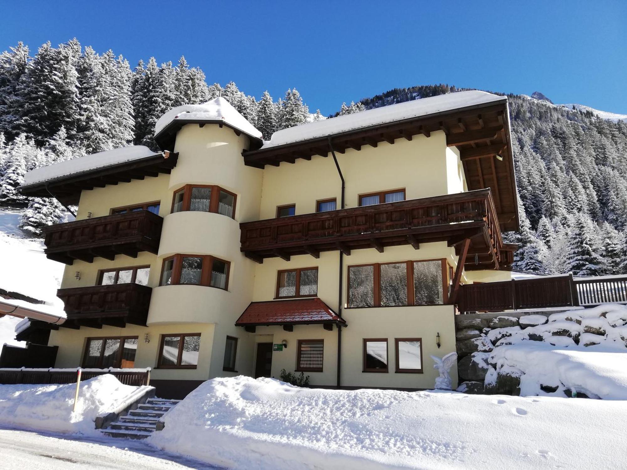 Ferienwohnung Adlerhof St. Leonhard im Pitztal Exterior foto