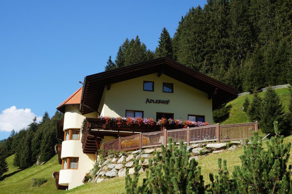 Ferienwohnung Adlerhof St. Leonhard im Pitztal Exterior foto