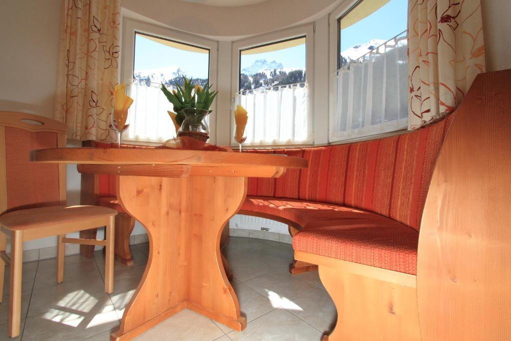 Ferienwohnung Adlerhof St. Leonhard im Pitztal Zimmer foto