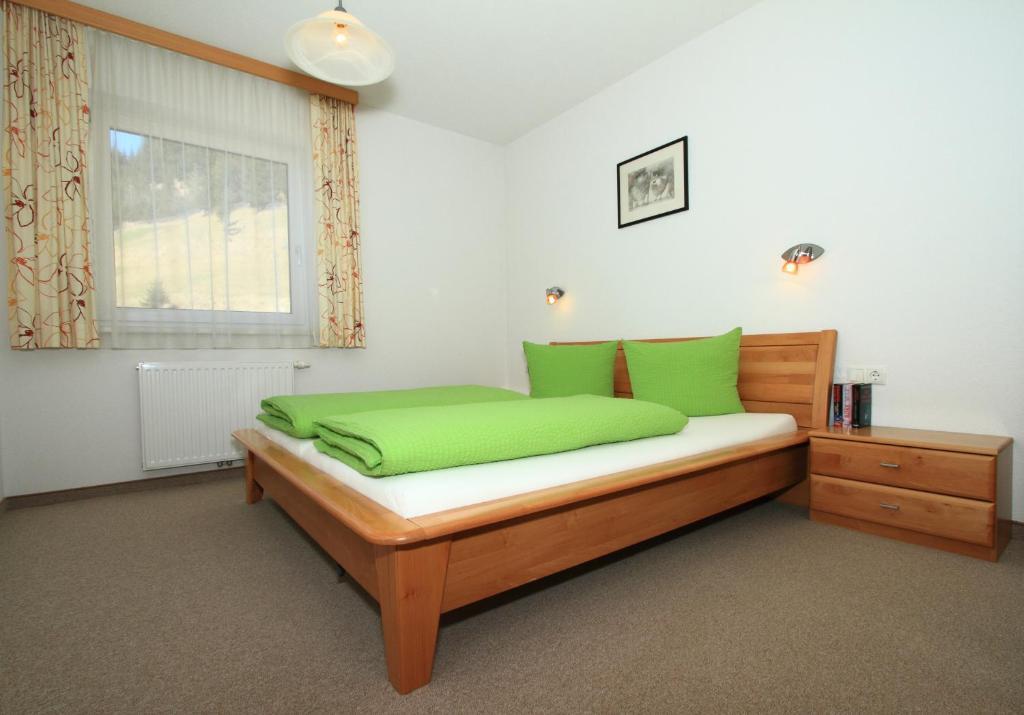 Ferienwohnung Adlerhof St. Leonhard im Pitztal Zimmer foto